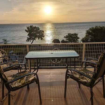 Sea View Apartment With Swimning Pool Mesongi Ngoại thất bức ảnh