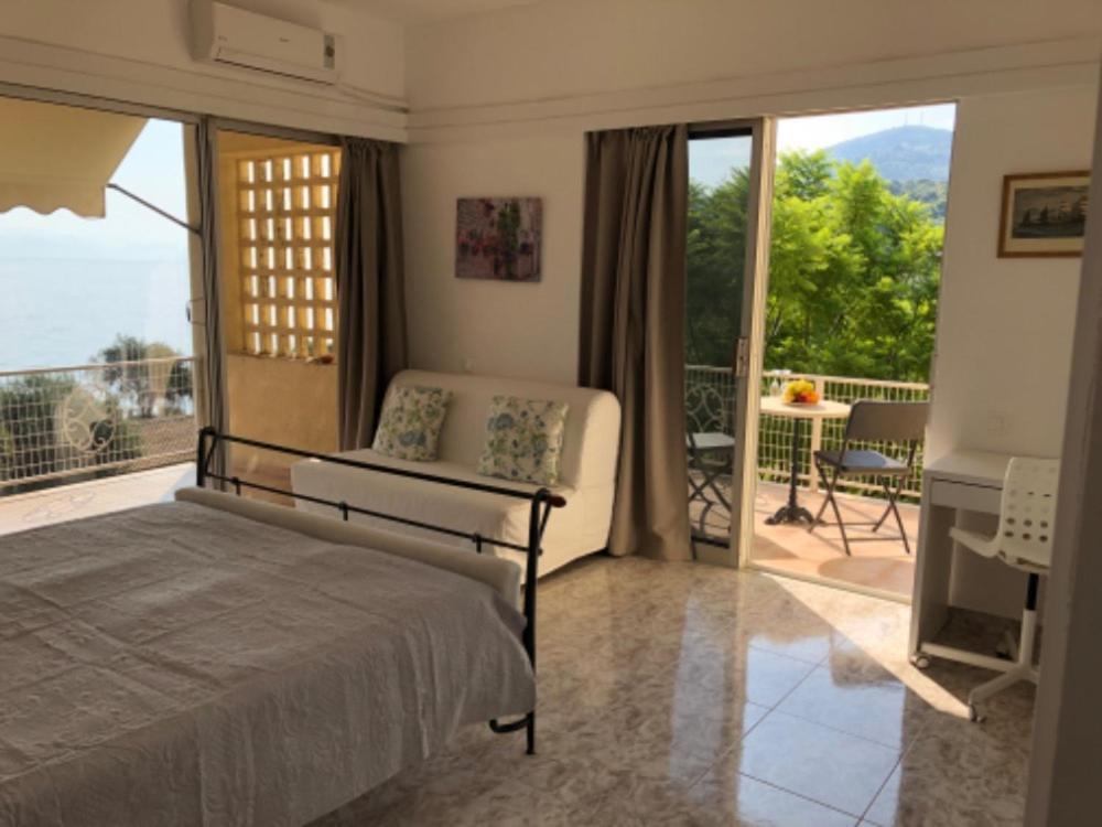 Sea View Apartment With Swimning Pool Mesongi Ngoại thất bức ảnh