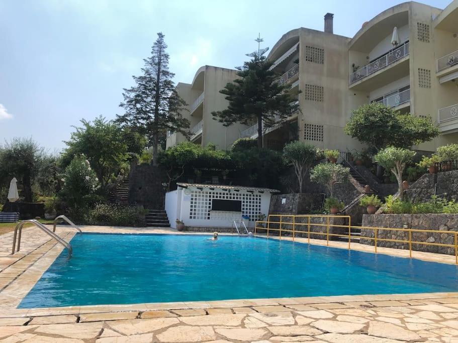 Sea View Apartment With Swimning Pool Mesongi Ngoại thất bức ảnh